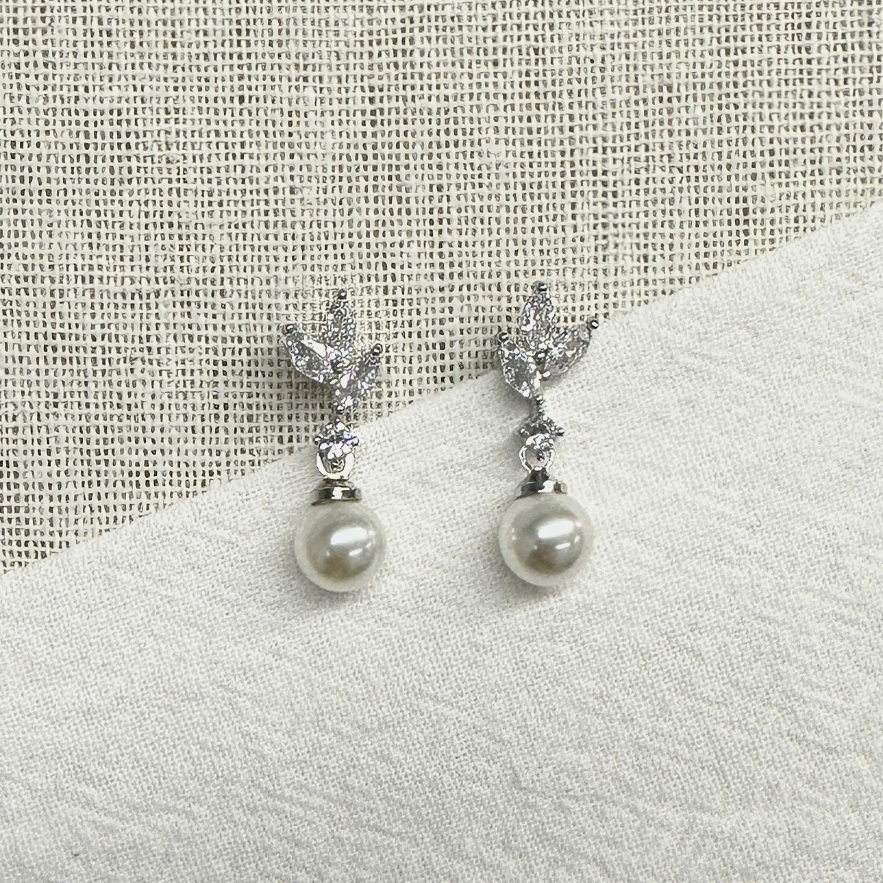 ANGELINA丨Bridal Crystal Earrings with Pearl Drop