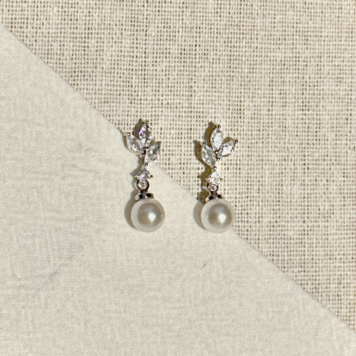 ANGELINA丨Bridal Crystal Earrings with Pearl Drop
