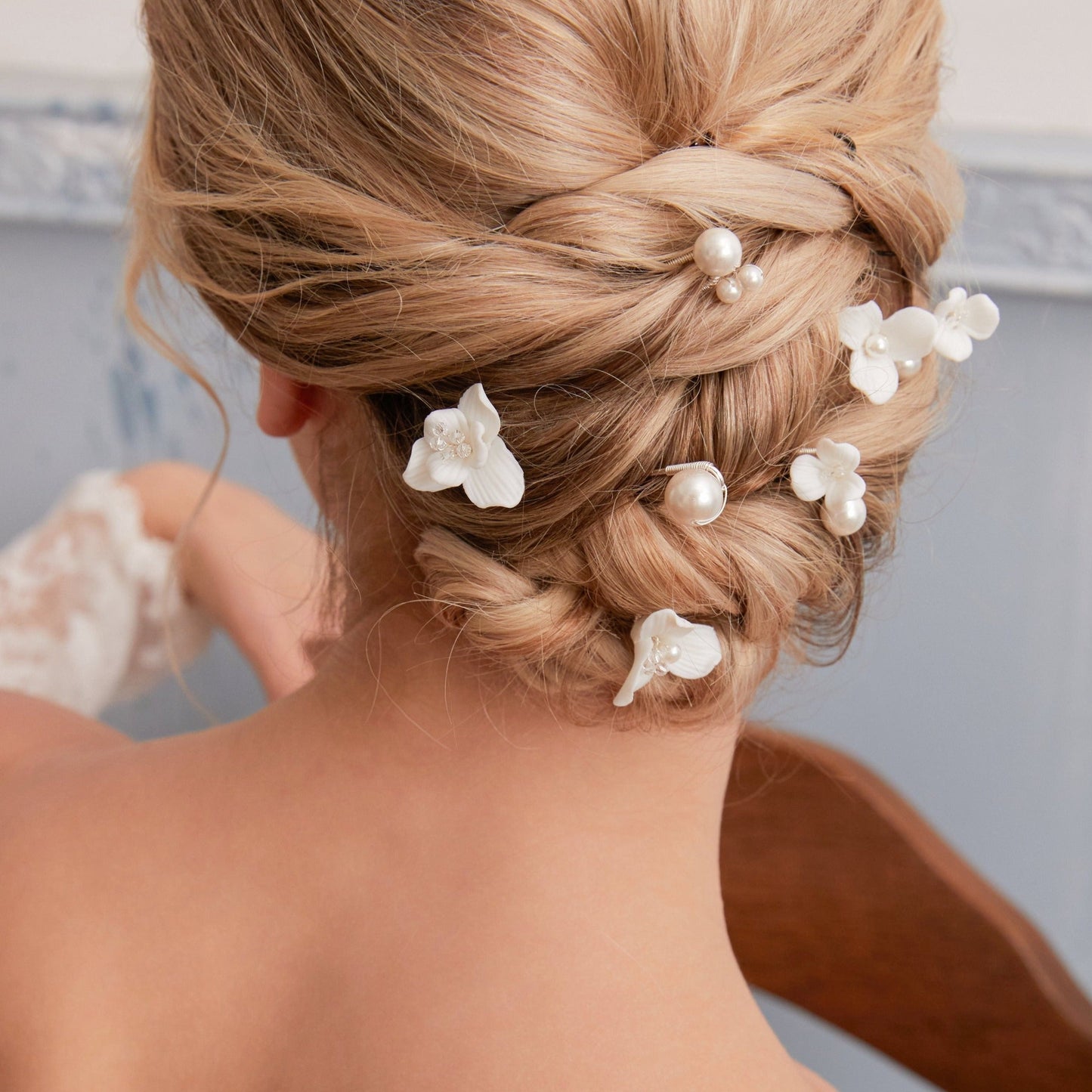 Set of 6 Delicate Pearl and Porcelain Floral Bridal Hairpin