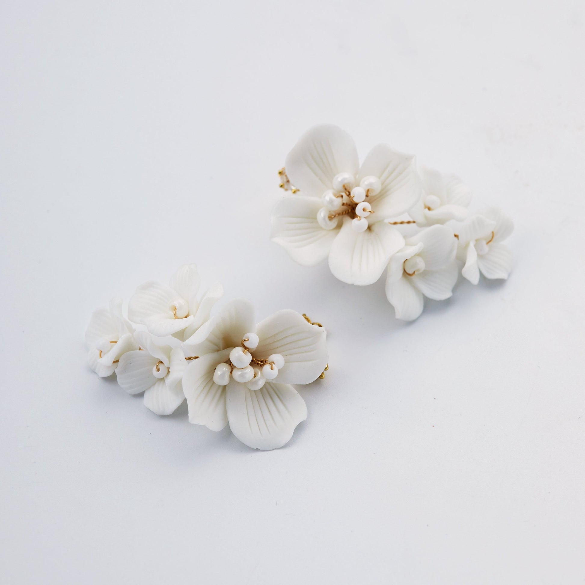 White Porcelain Flower Wedding Hair Pins.