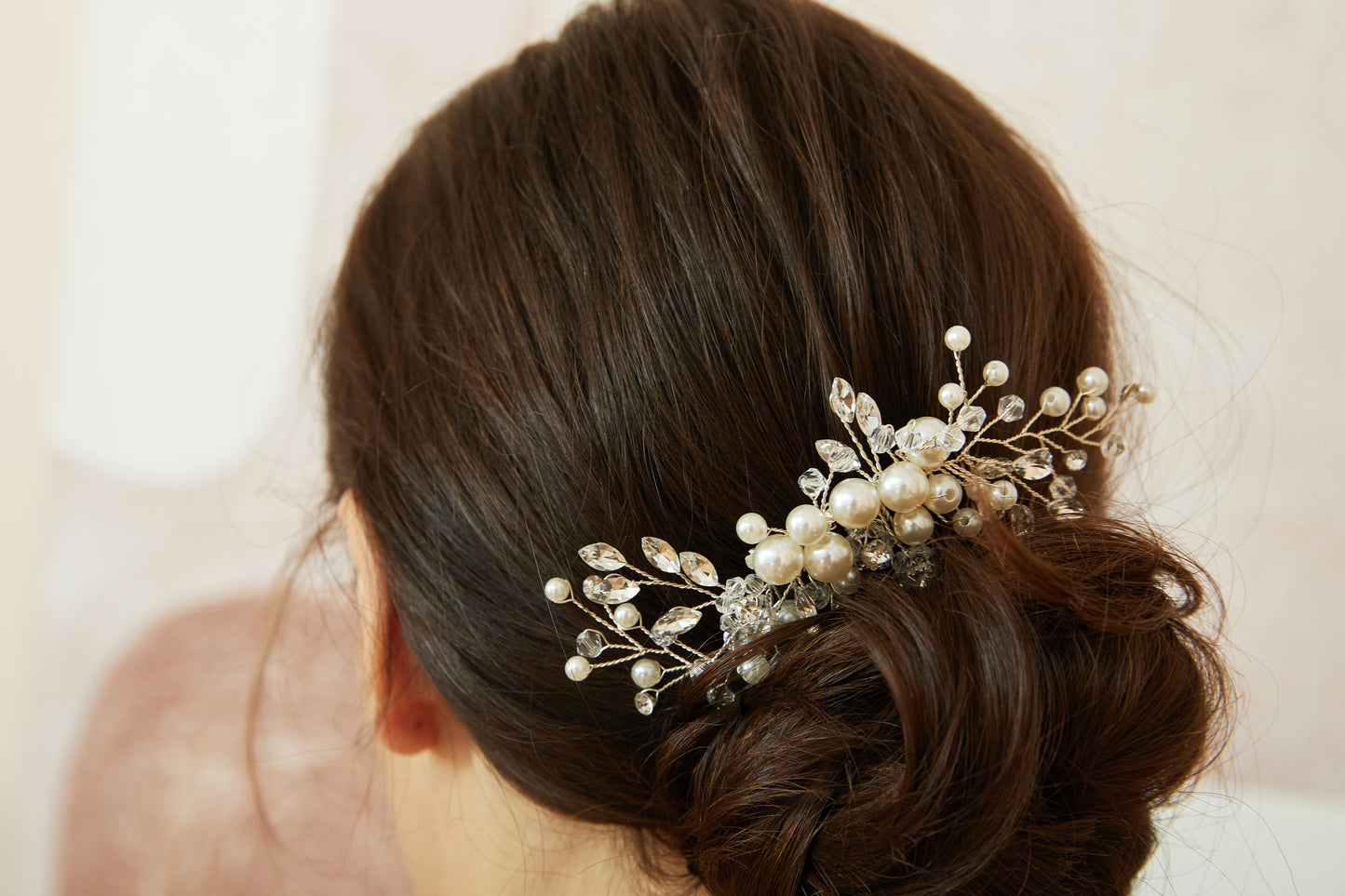 Rhinestone & Pearls Bridal Hair Comb.