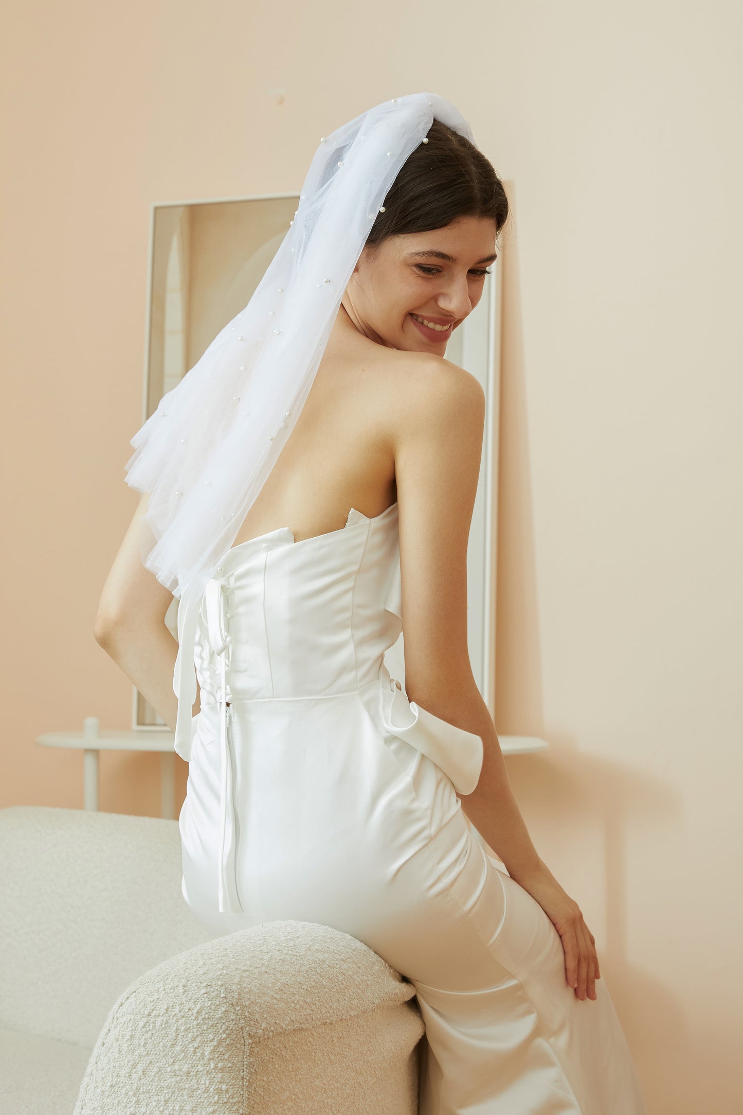 Tulle Bridal Veil with Pearls.