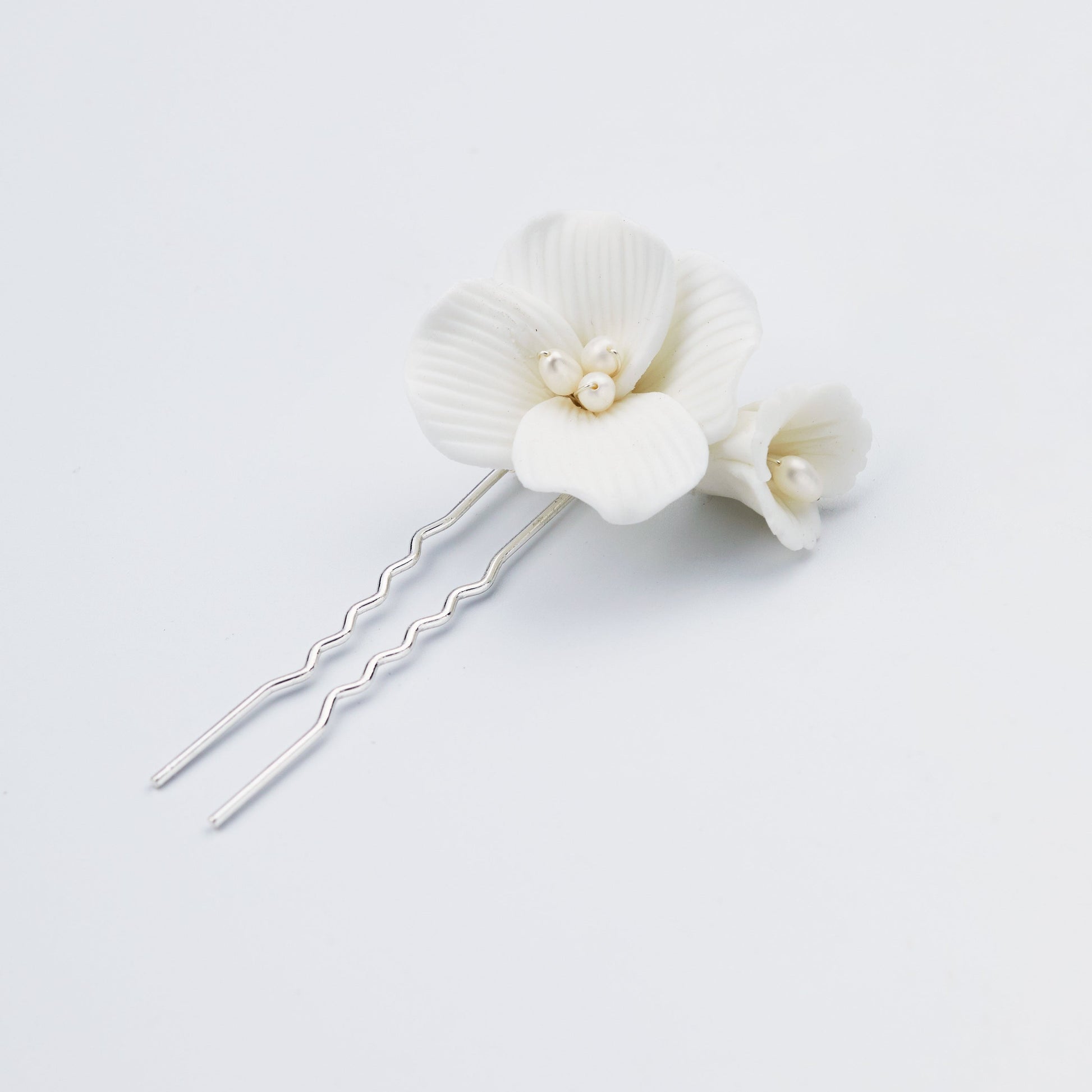 White Porcelain Flower Wedding Hair Pins.