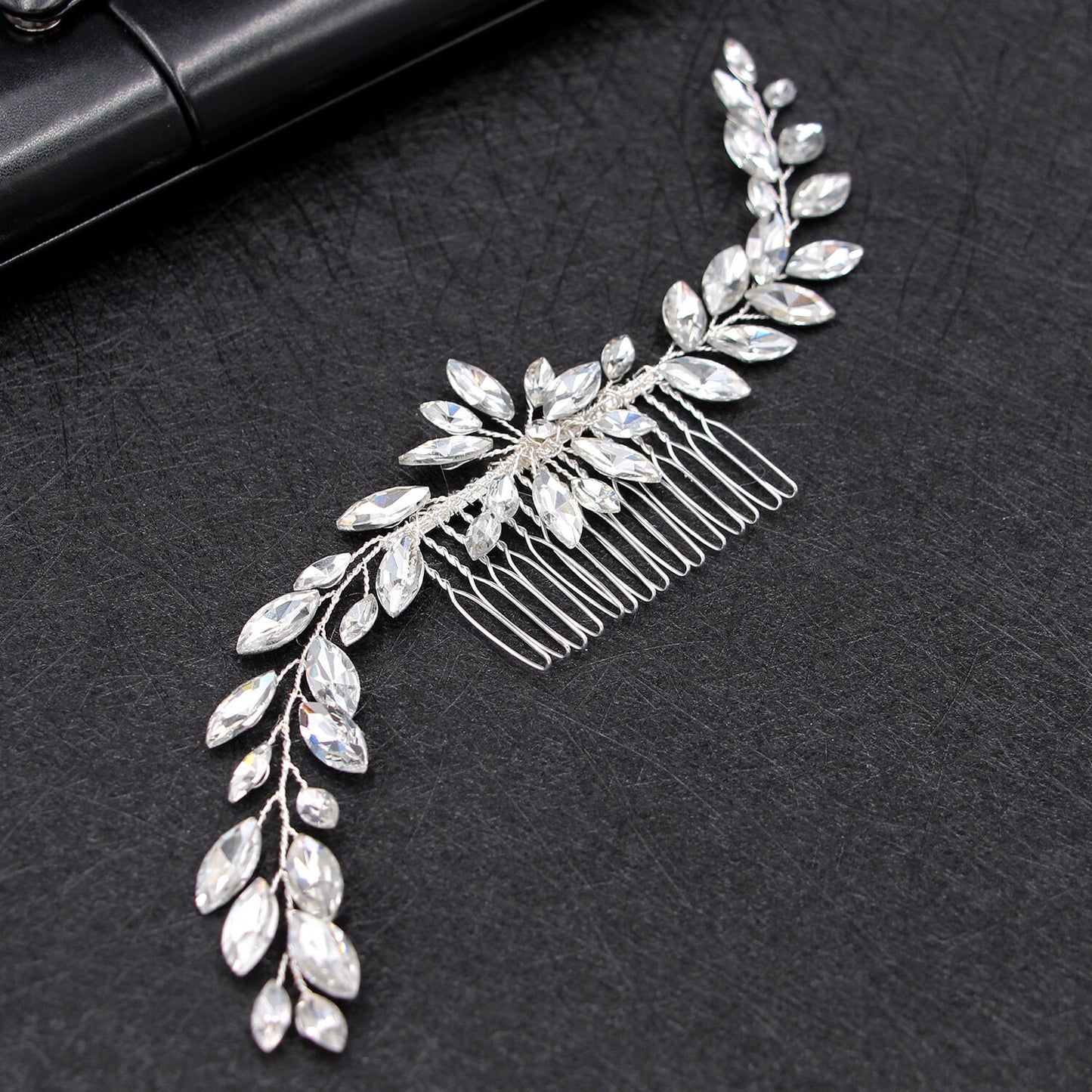 Rhinestone Bridal Hair Comb.