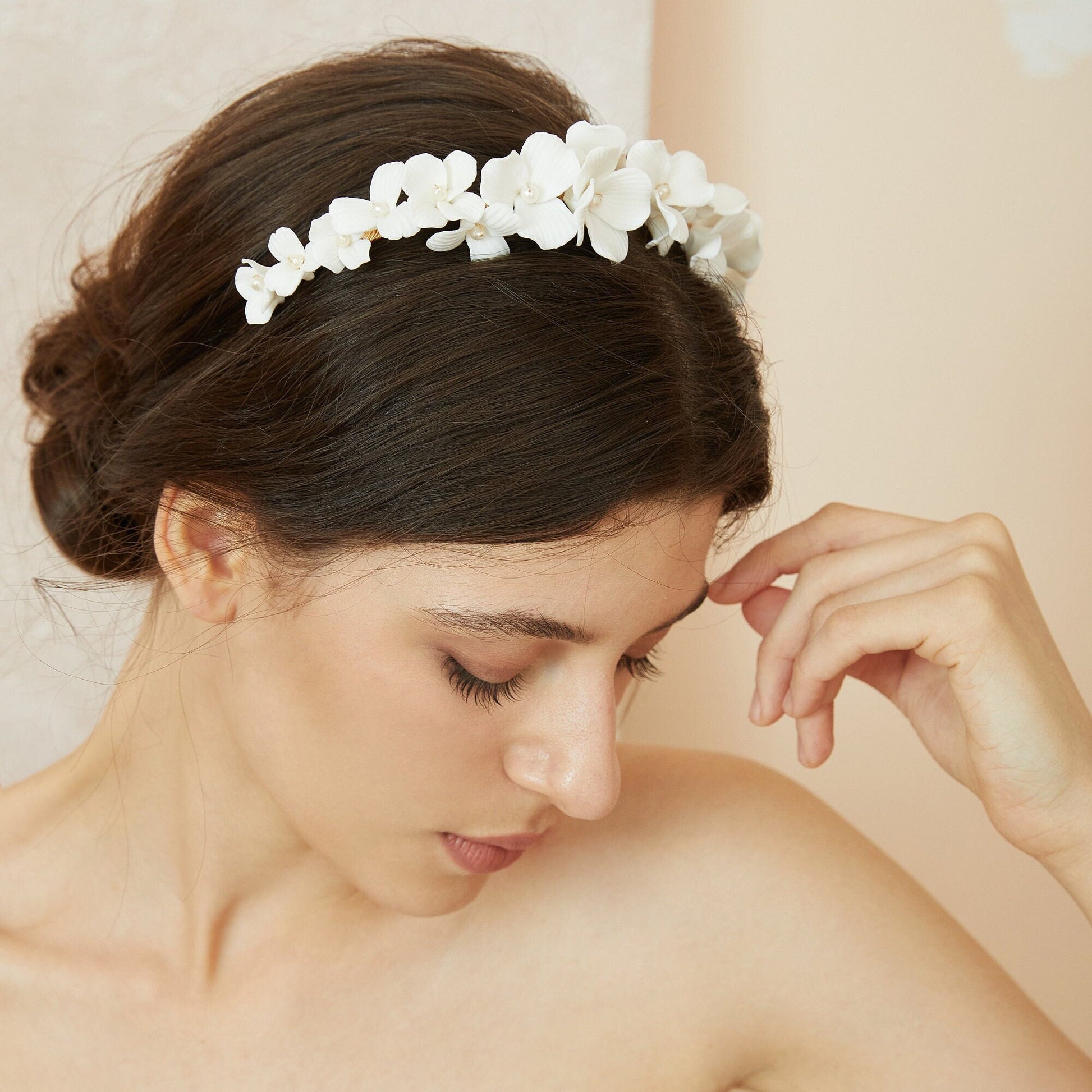 Clay & Pearl Crown.