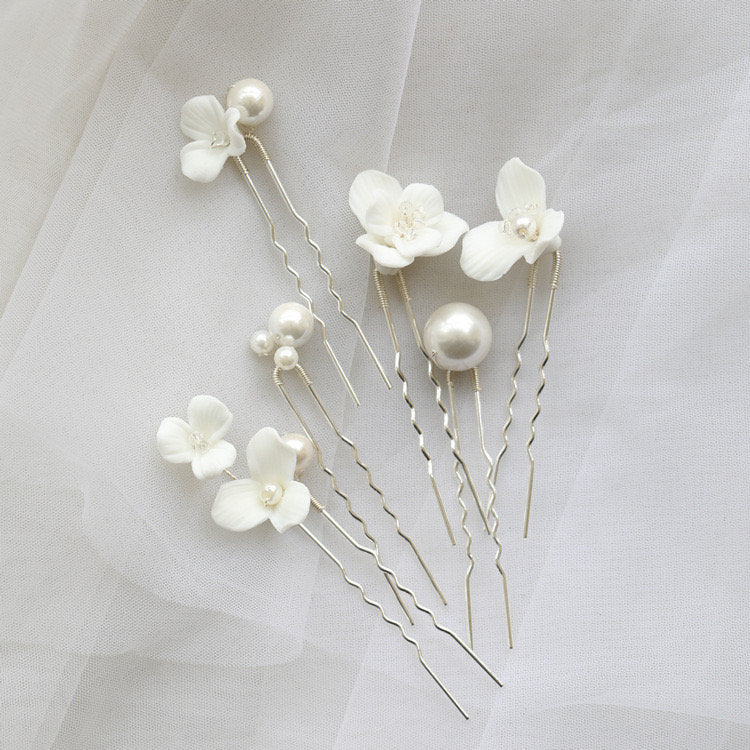 Set aus 6 Braut-Haarnadeln mit Blumenmuster aus zarten Perlen und Porzellan
