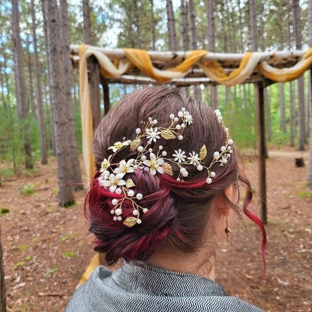 Pearl, Leaf and Crystal Wedding Bridal Hair Vine
