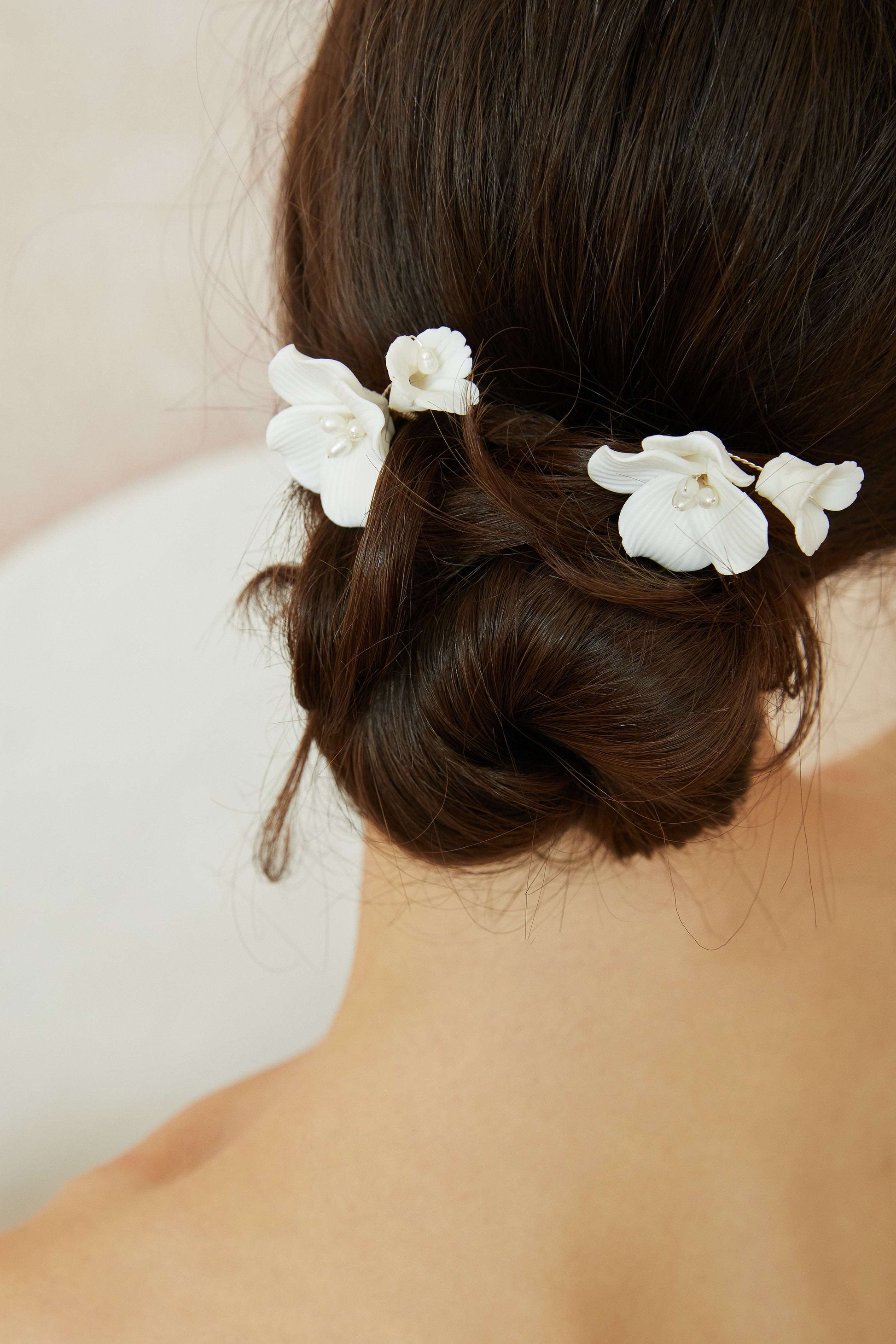 White Porcelain Flower Earrings Close Up | Bridal Accessory | PearlandStone
