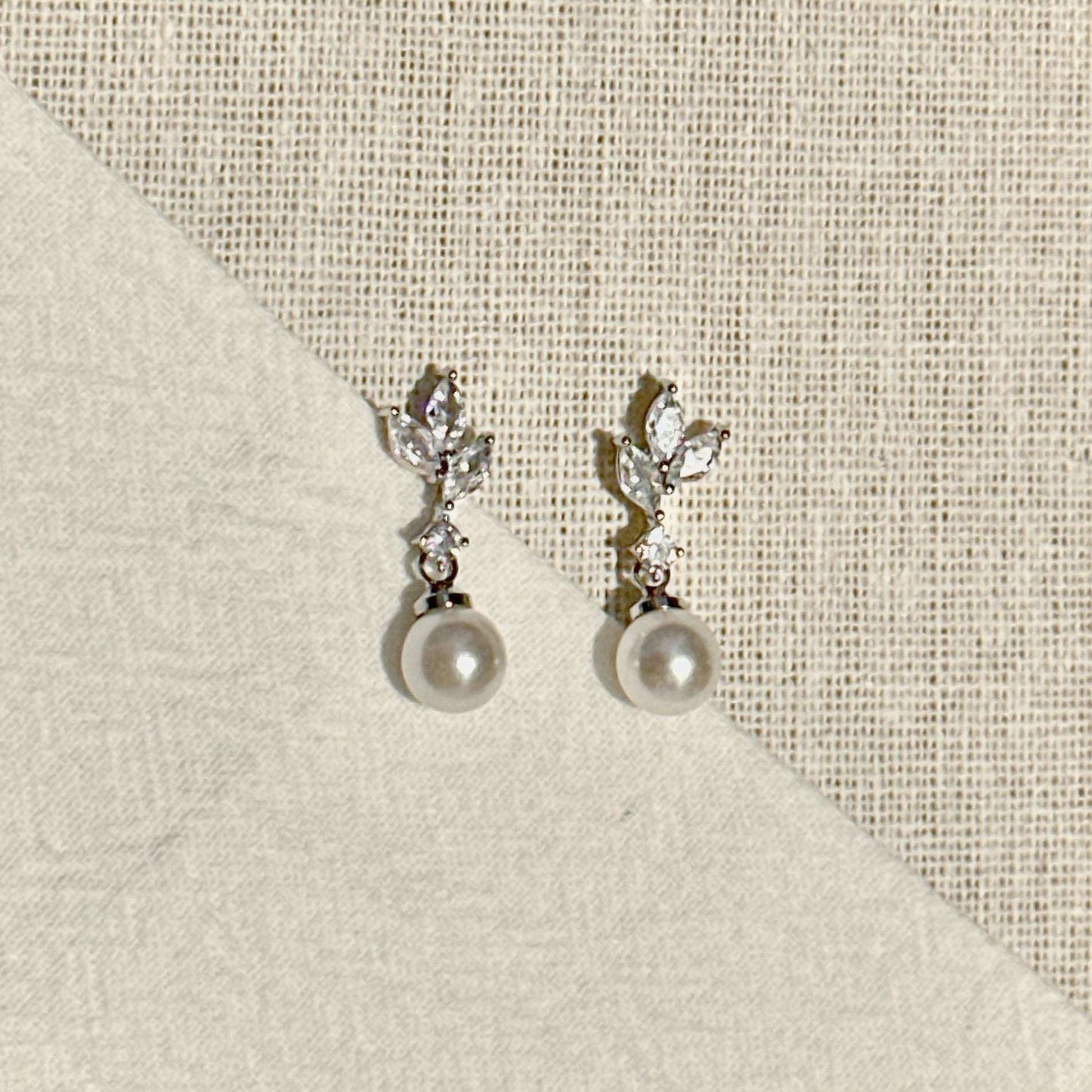 ANGELINA丨Bridal Crystal Earrings with Pearl Drop