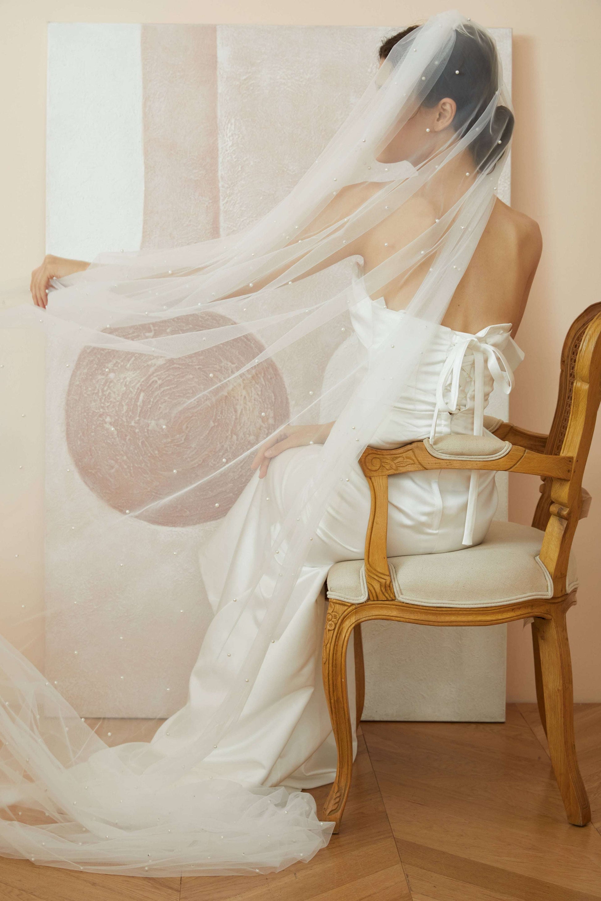 Tulle Long Bridal Veil with Pearls.
