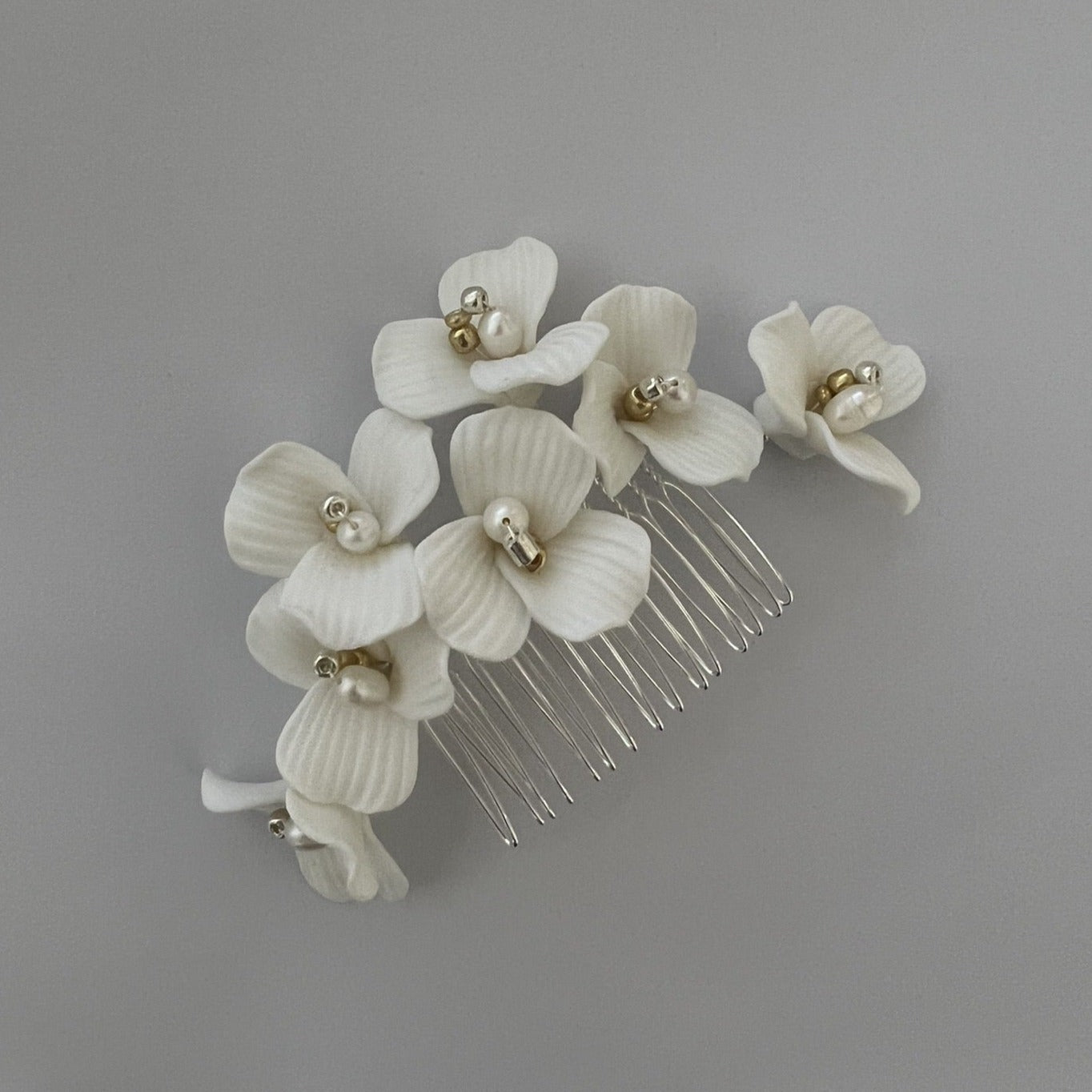 silver Flowers and Pearl Wedding Hair comb