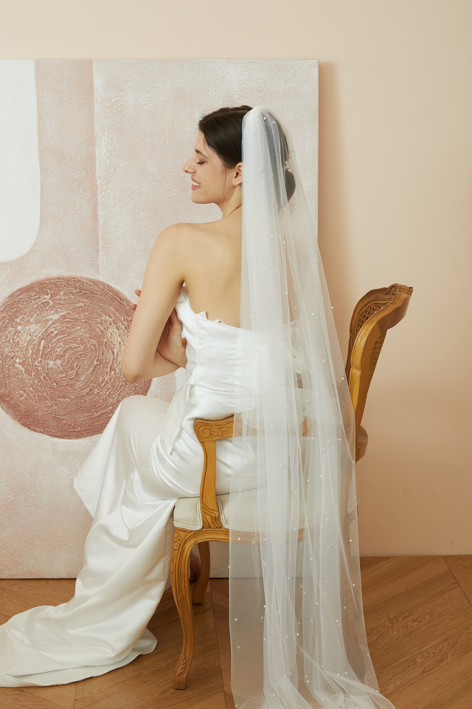 Tulle Long Bridal Veil with Pearls.