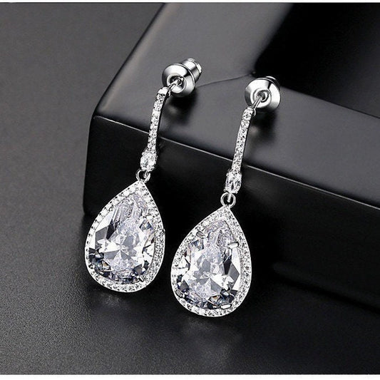 MInimalist Teardrop Crystal Bridal Earrings.