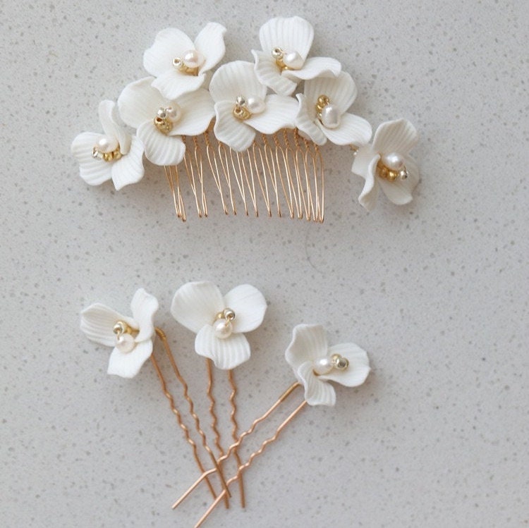 Porcelain Flowers and Pearl Wedding Hair Comb and Hairpins Set